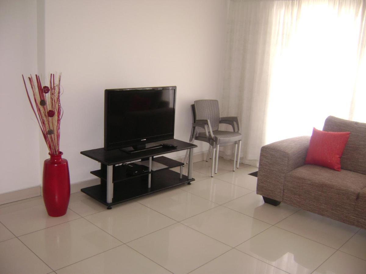 North Beach Durban Apartments エクステリア 写真
