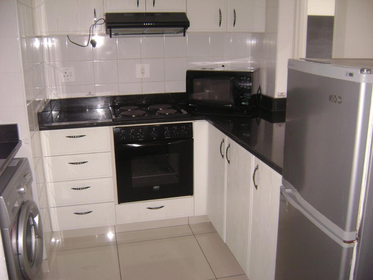 North Beach Durban Apartments エクステリア 写真