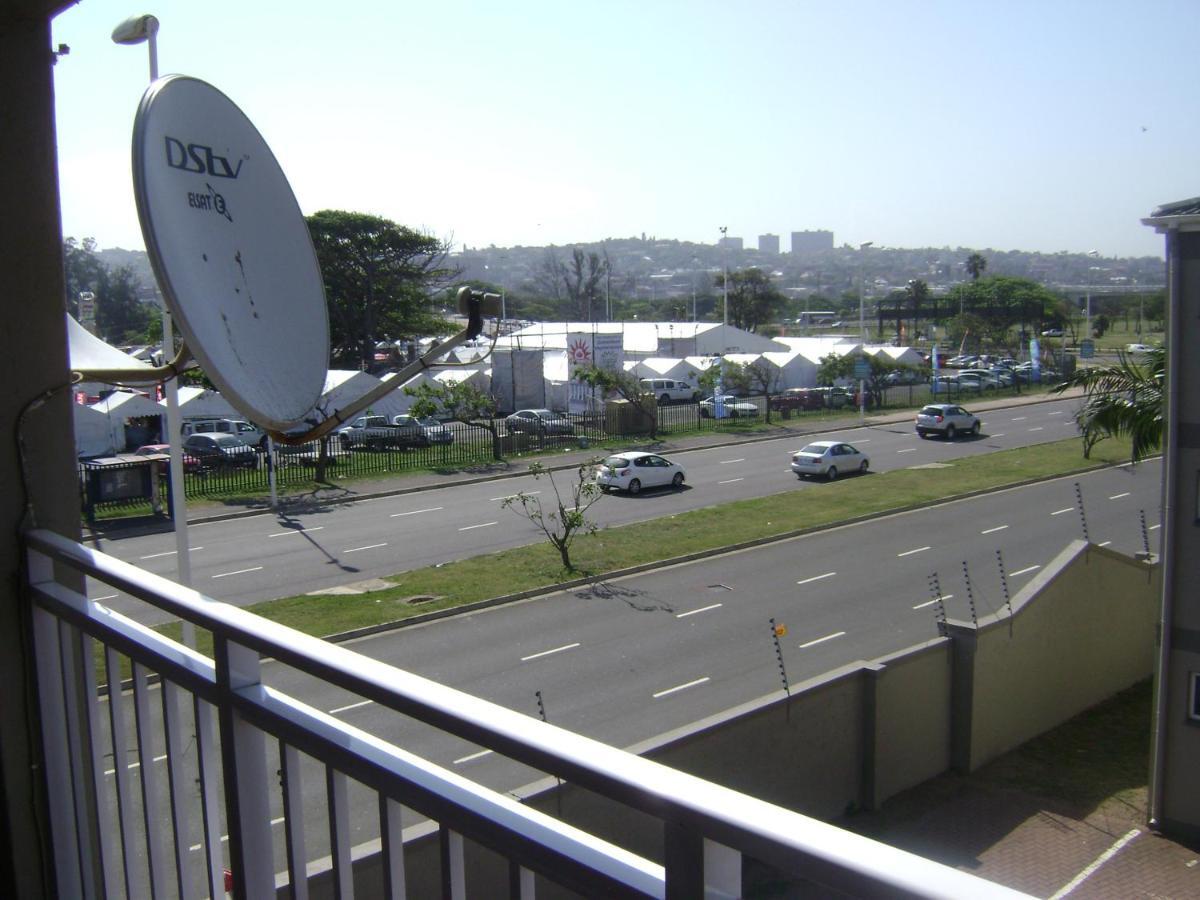 North Beach Durban Apartments エクステリア 写真